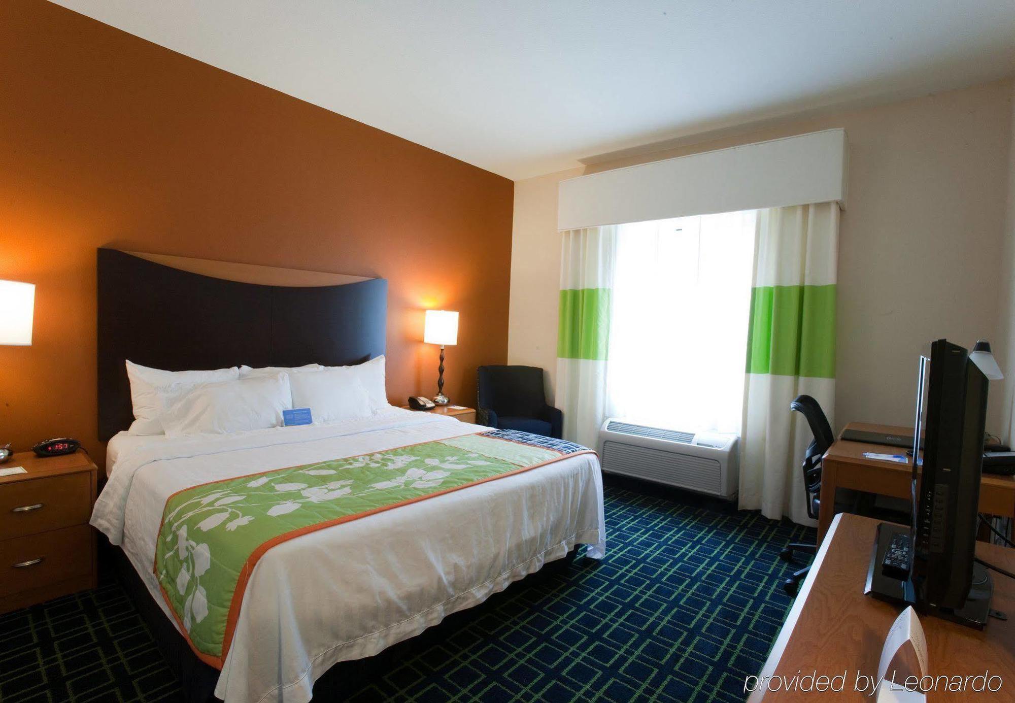 Fairfield Inn & Suites By Marriott Houston קונרו חדר תמונה